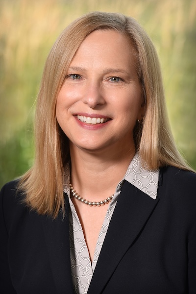 Photo of Stephanie Farrell